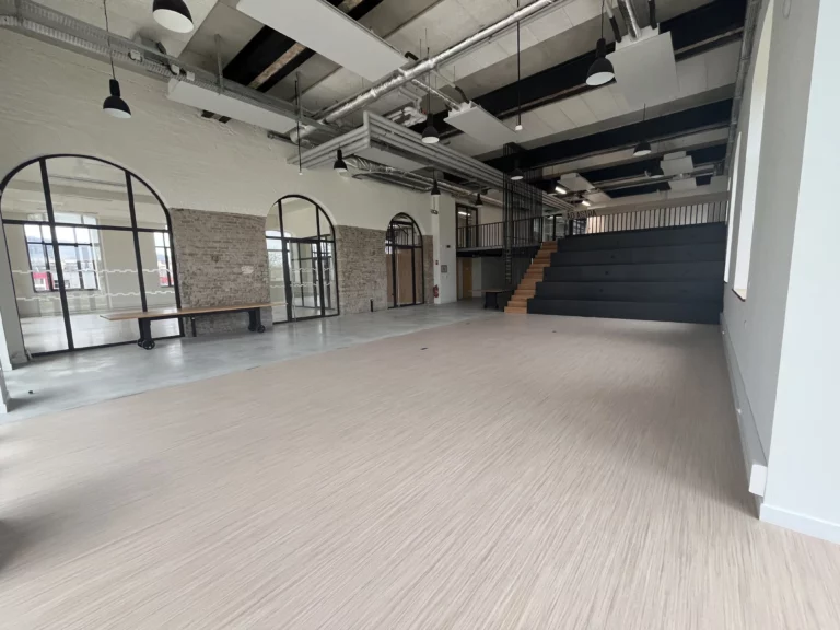 Amphithéâtre vu du fond en location de salle pour événement au Phoenix